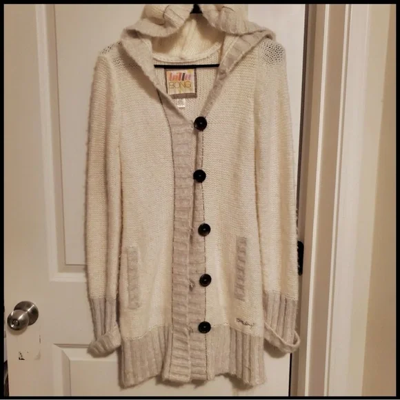 Bella Swan Breaking Dawn ALT Color Billabong Dharma Cardigan - Picture 3 of 15